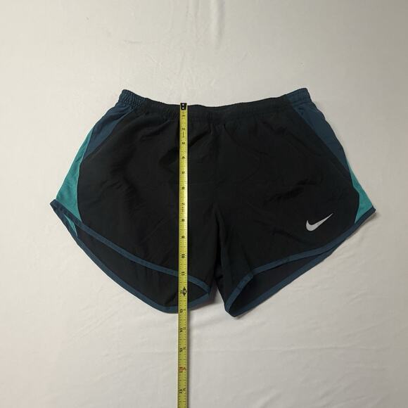 Nike Women’s Dri Fit Black Shorts Size Small - Picture 5 of 7